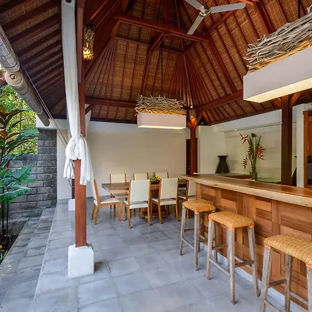 Villa Vastu Seminyak Exterior photo